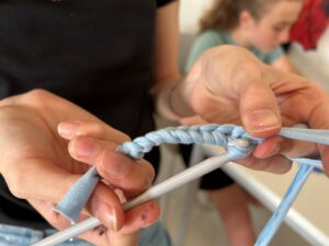 le fibre tessili all'uncinetto-laboratorio tecnologia